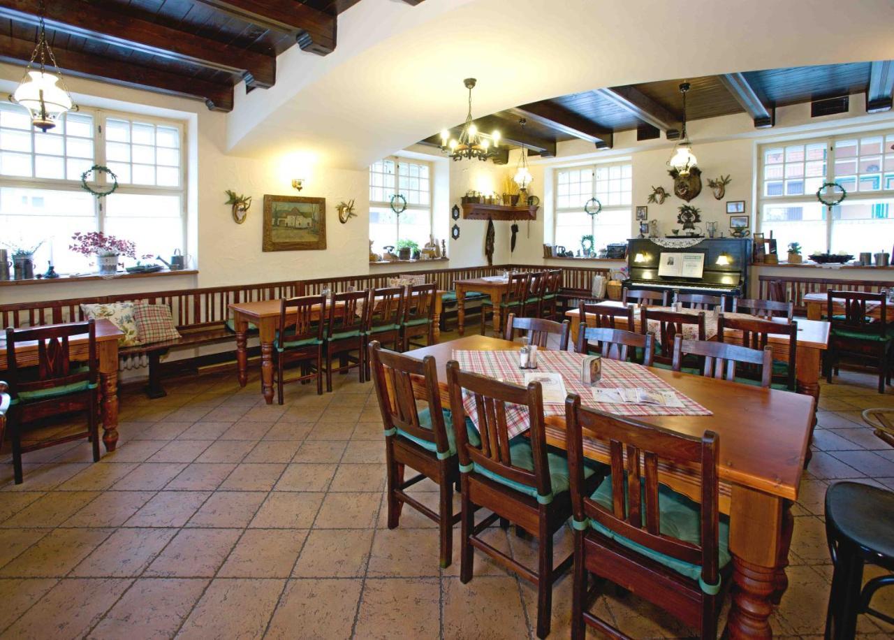 Bystřice pod Hostýnem 布鲁森卡旅馆酒店 外观 照片